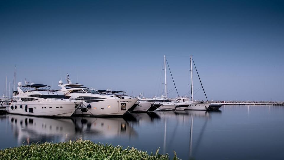 Oleholidays Costa Nagueles 2 Milla De Oro Marbella Exterior photo